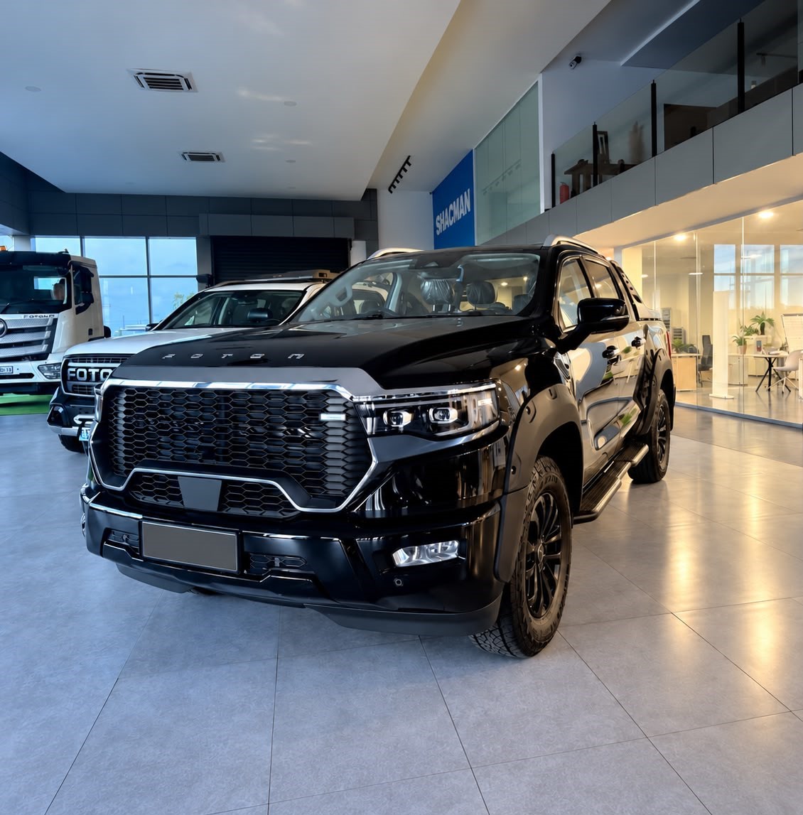 Foton V9 no showroom da Mozam Auto