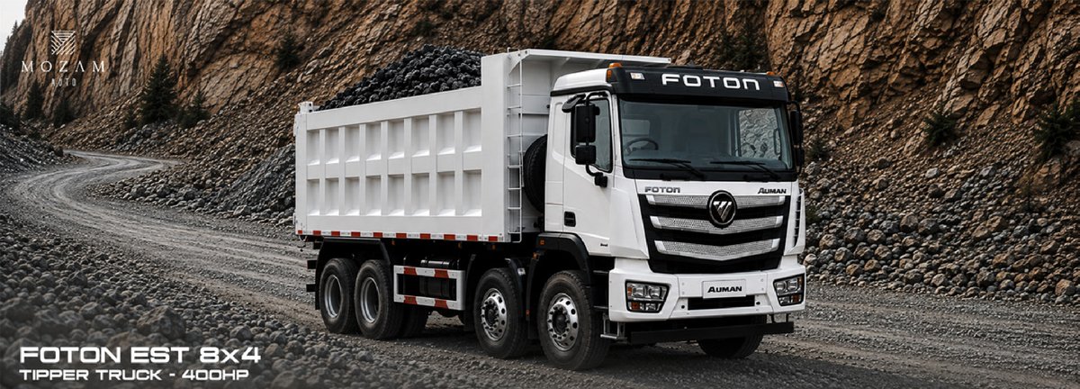 Foton EST 8x4 basculante a transportar rocha numa estrada de pedreira